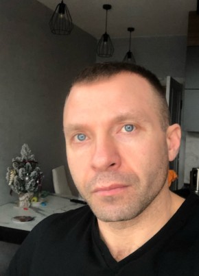 Саша, 39, Россия, Симферополь