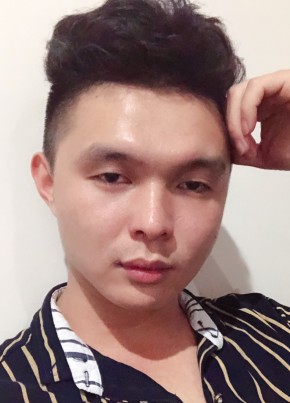 斌, 28, Công Hòa Xã Hội Chủ Nghĩa Việt Nam, Thành phố Hồ Chí Minh