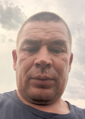 Александр из Новичихи 41 год