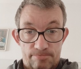 Ľubomír, 49, Nitra