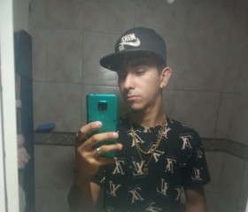 Leo, 22, Rosario