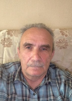Юрий из Новоуральска 65 лет