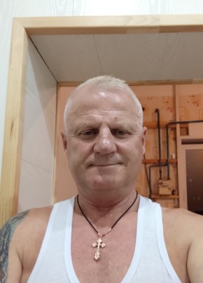 Олег из Альшеево 54 года