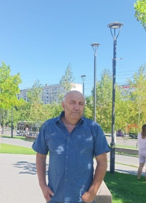Gheorghe из Chişinău 18 лет