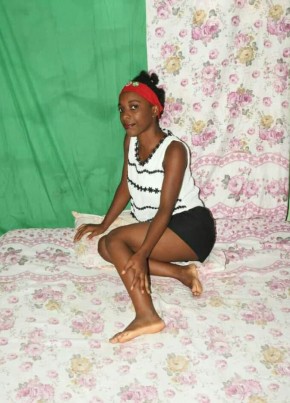 Anna, 28, République Gabonaise, Libreville