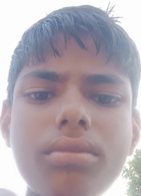 Atar Singh, 19, India, Bayāna