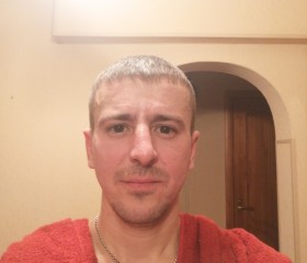Александр, 30 лет, Нижнекамск