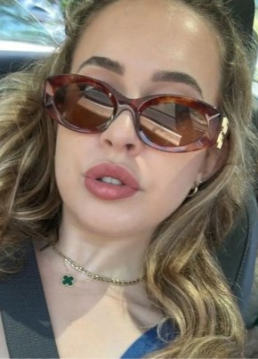 Kayla Gemma из Melbourne 32 года