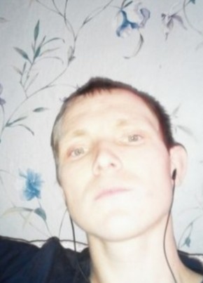 Павел, 33, Россия, Серов