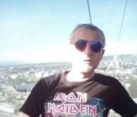 Ne Karruzo..., 62, Tbilisi