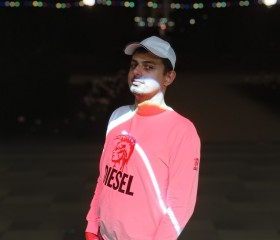 Aleksandr, 26, Azov