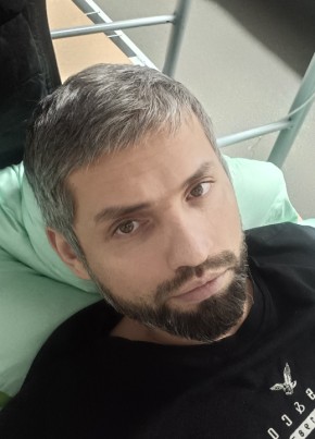 Джамал из Хасавюрта 36 лет