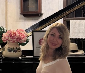 Oksana, 47, Moscow