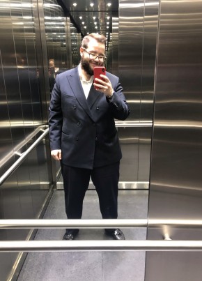 AndrewC, 32, Russia, Moscow