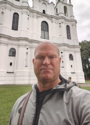 Роман из Санкт-Петербурга 51 год