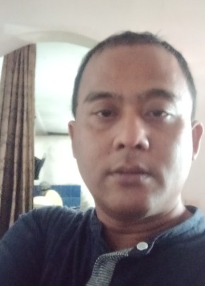 Hermawan, 44, Indonesia, Djakarta