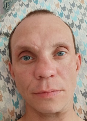 Денис из Петрозаводска 36 лет