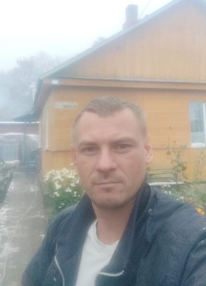 Максим, 35, Россия, Великие Луки