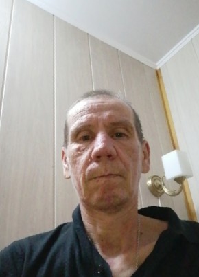 Александр, 47, Россия, Бежецк
