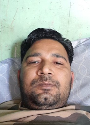 Harish Kumar, 33, India, Delhi