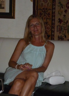 Alena, 47, Russia, Bryansk