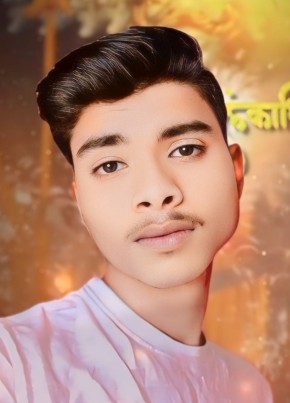 Satyam, 18, India, Nawābganj