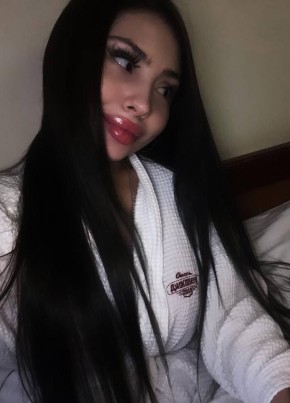 Vika, 23, Russia, Krasnoyarsk