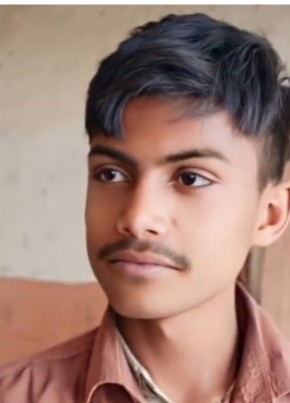 Esrel, 18, India, Manglaur
