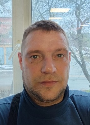 Илья из Нижнего Тагила 40 лет