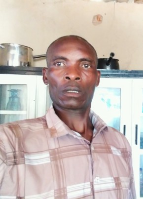 Nobert GOHORI, 54, Southern Rhodesia, Harare