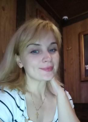 Elena, 40, Україна, Буча