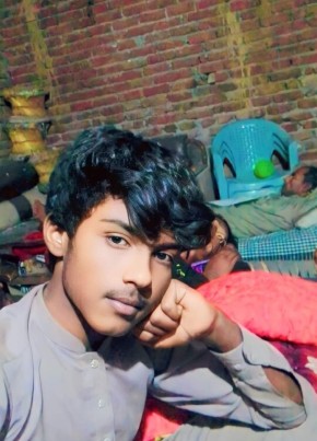 UMARALI UMARKING, 23, Pakistan, Hafizabad