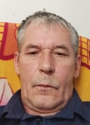 Михаил из Сальска 56 лет