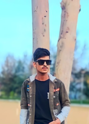 Mukesh, 18, India, Rājsamand