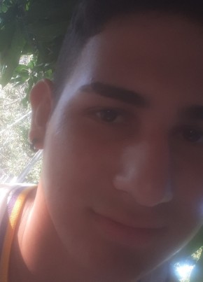 Juan, 20, República del Paraguay, Lambaré