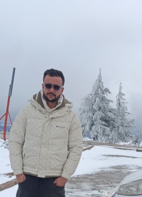 Mahdi из Sétif 29 лет