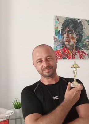 Валентин из Елани 38 лет