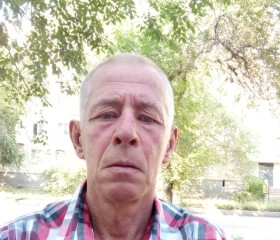 Олег, 56 лет, Волгоград