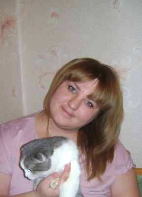 Марина, 36, Россия, Отрадный