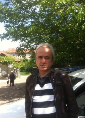 Митко Димитров, 60, Република България, Горна Оряховица