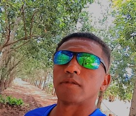Marcones, 26, Cabo Frio