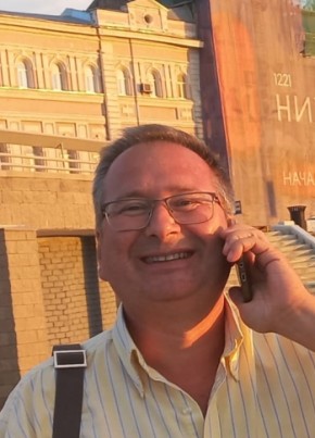 Александр из Нижнего Новгорода 54 года