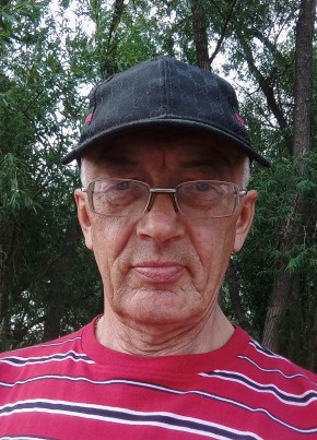 Алексей из Омска 61 год