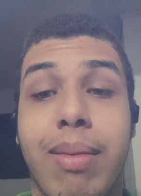 Cauê из Cajati 18 лет