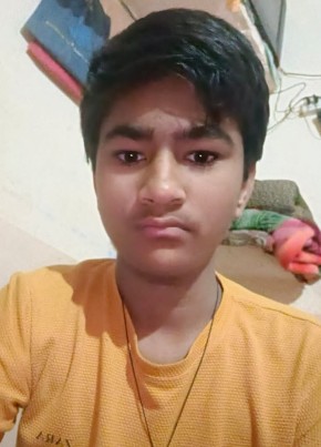 Faizan, 18, India, Begūn