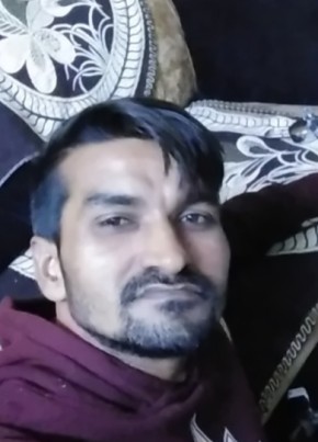 Vijay yadav, 32, India, Delhi