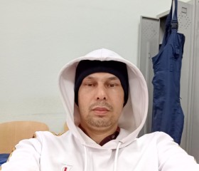 Sunatullo, 18, Moscow