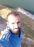 علي البمو, 31, Manbij