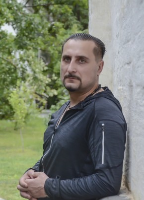 Николай из Рыбинска 44 года