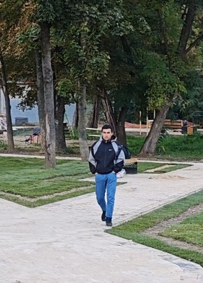 Андрей из Смоленска 23 года